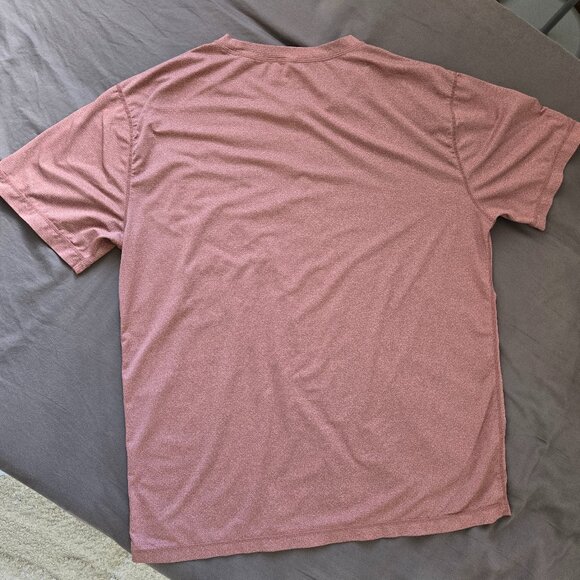 Vuori Shirt Mens Medium L Orange Gym Running Vented Yoga Feather Pocket T - Picture 8 of 11
